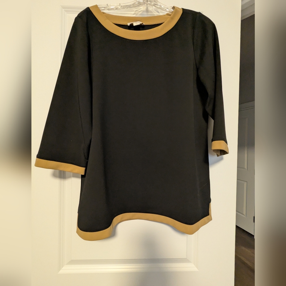 NWOT-Coldwater Creek Black Tunic with Tan Trim-Never Worn